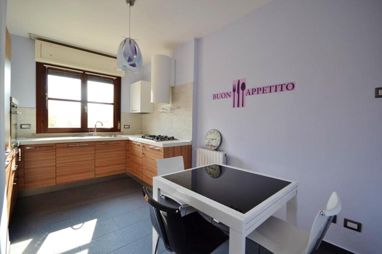 Charming Flat In Vercelli - 50 Sqm - Cosy Balcony. Leilighet Eksteriør bilde