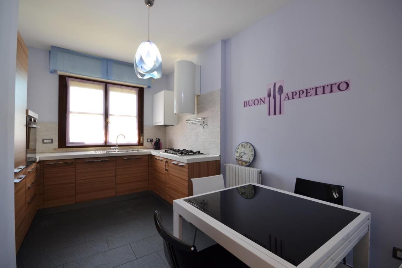 Charming Flat In Vercelli - 50 Sqm - Cosy Balcony. Leilighet Eksteriør bilde