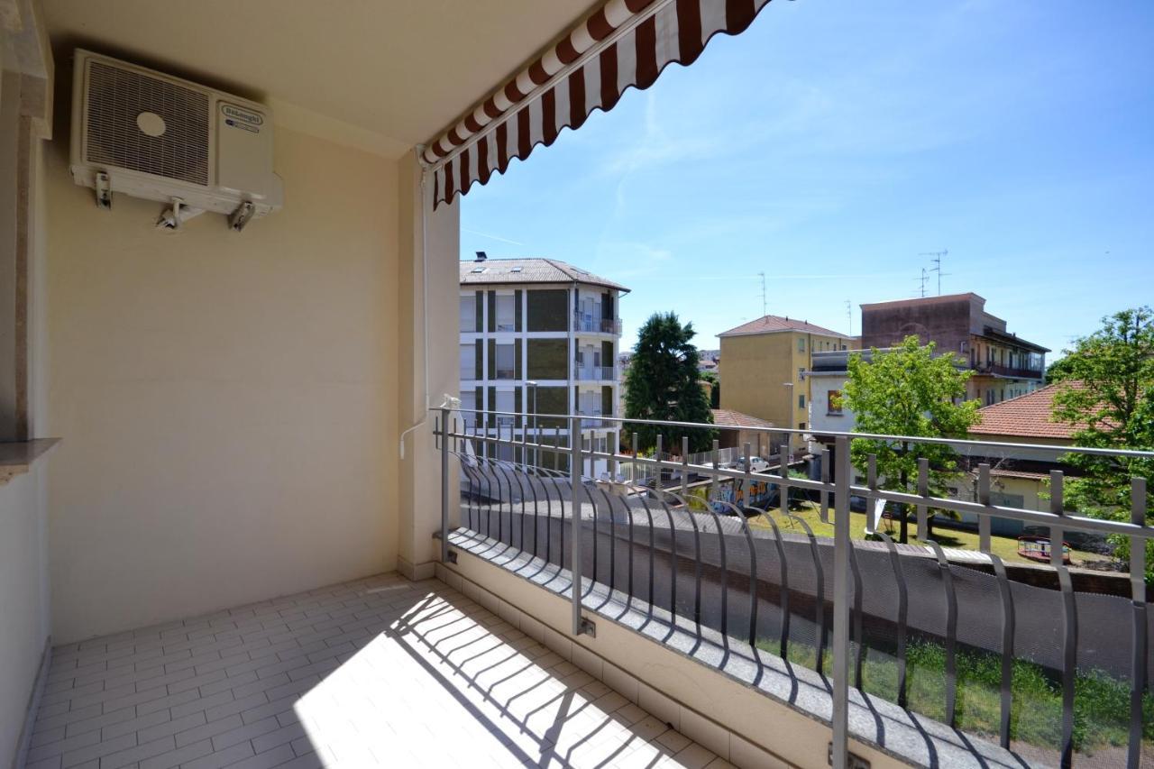 Charming Flat In Vercelli - 50 Sqm - Cosy Balcony. Leilighet Eksteriør bilde