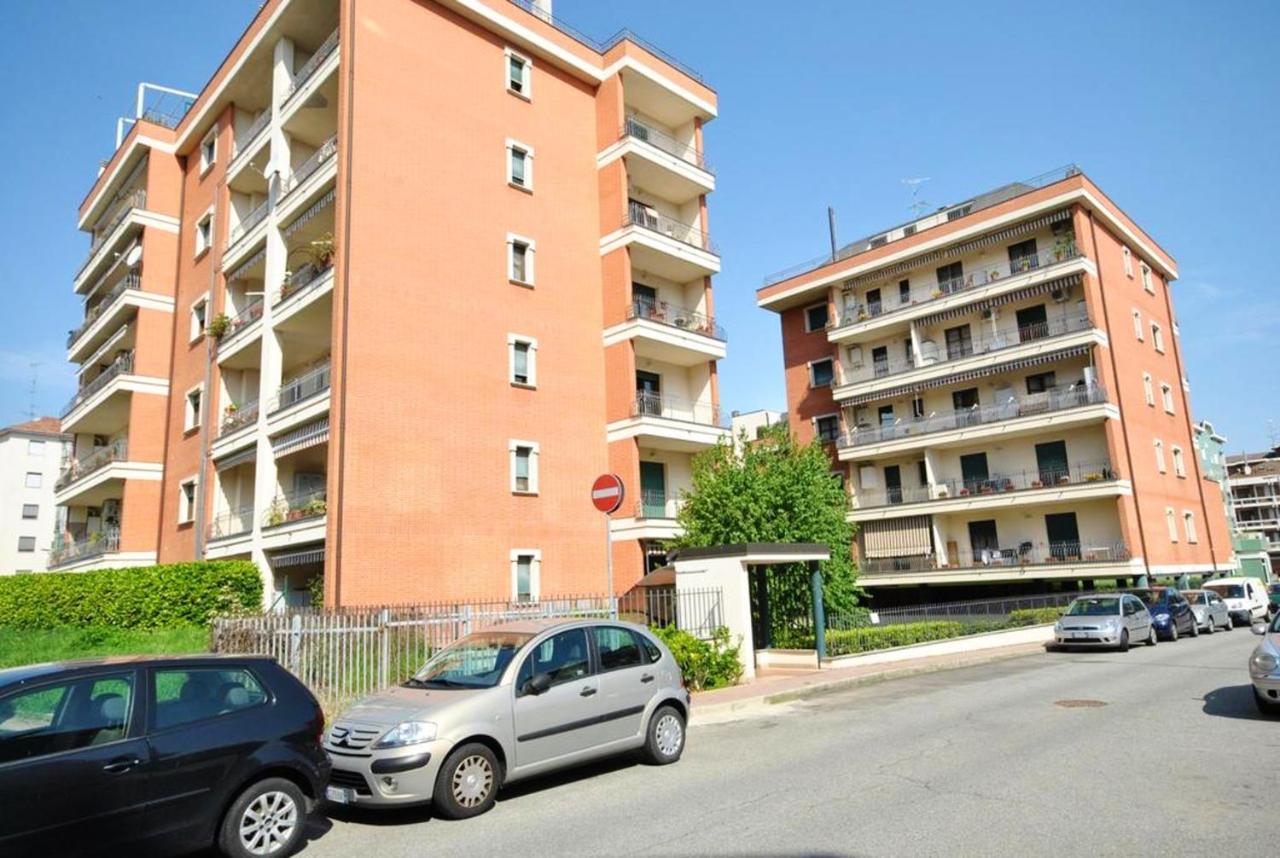 Charming Flat In Vercelli - 50 Sqm - Cosy Balcony. Leilighet Eksteriør bilde